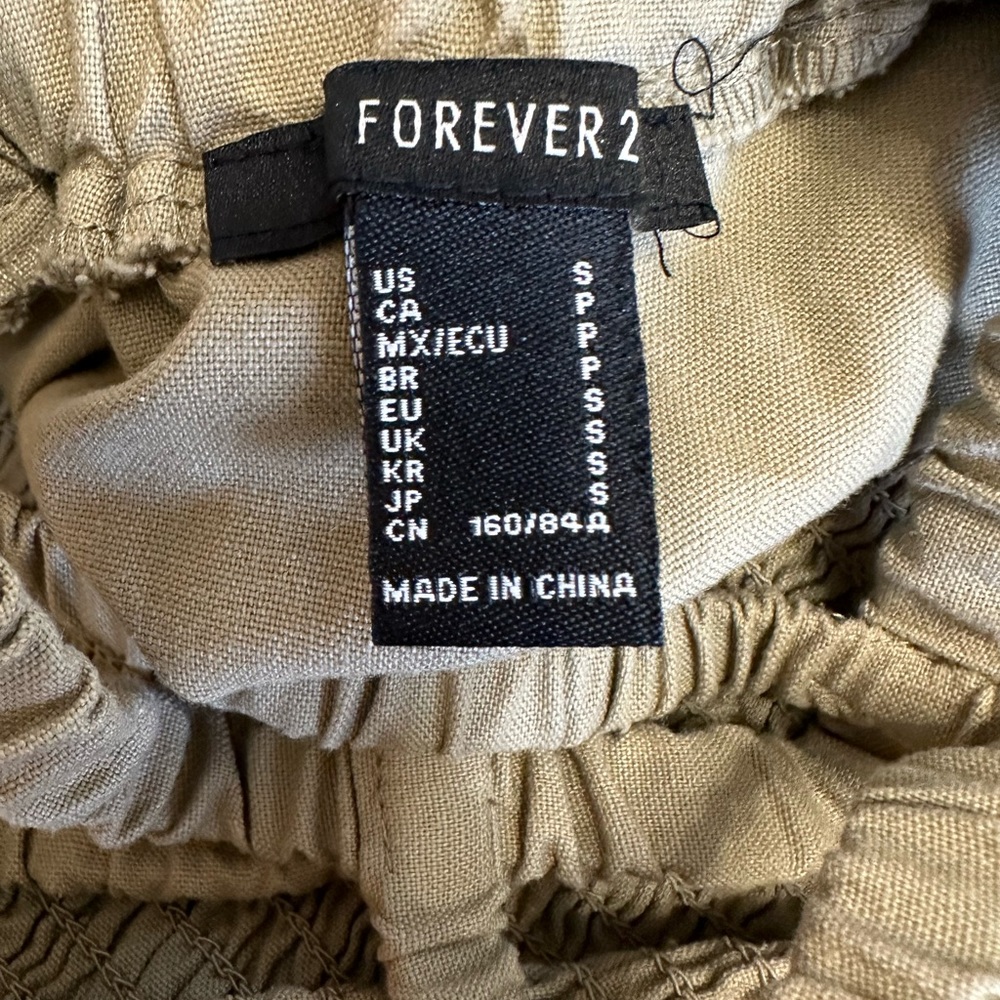 Forever 21 light green dress. Size small. - Picture 8 of 9